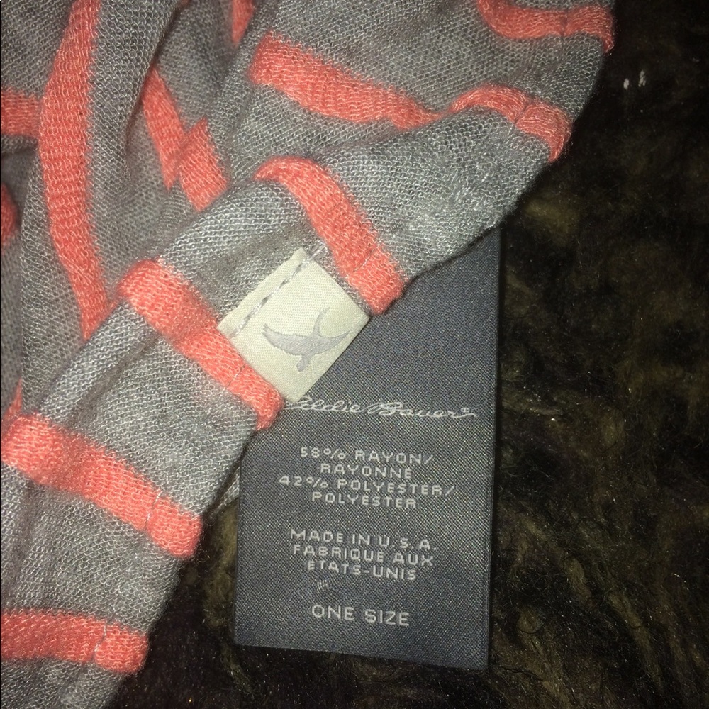 Eddie Bauer scarf